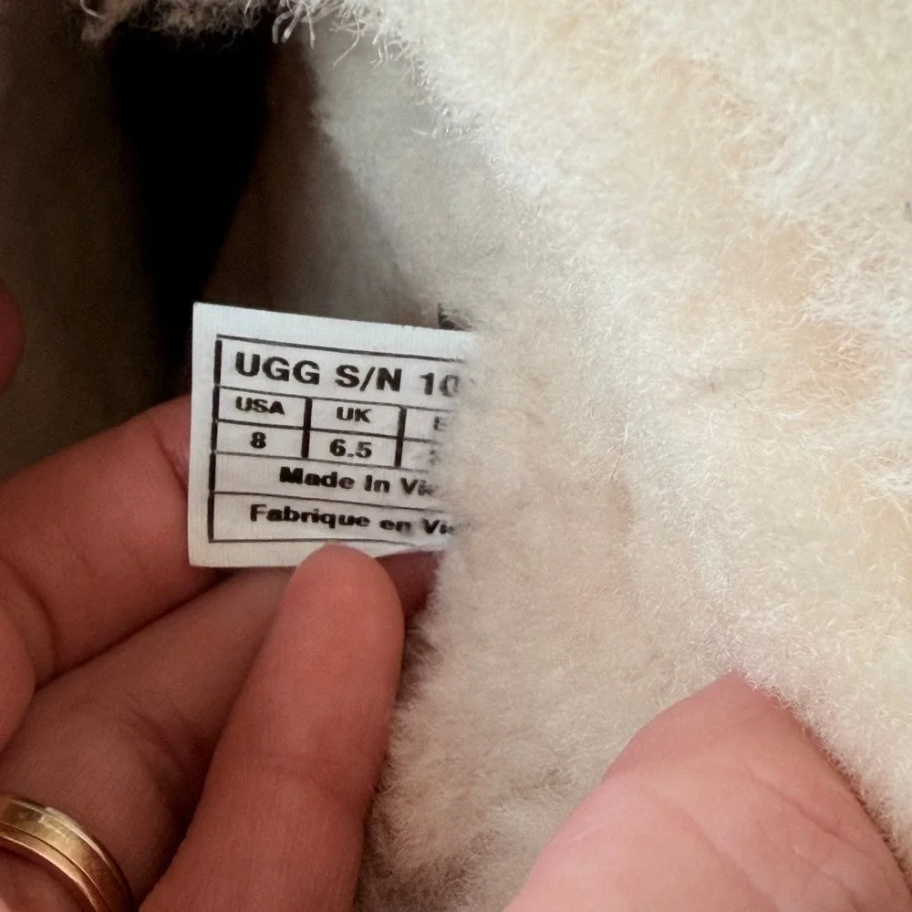 Ugg Australia Noira Brown Waterproof Leather Sheepskin Boots Womens 8 1005730